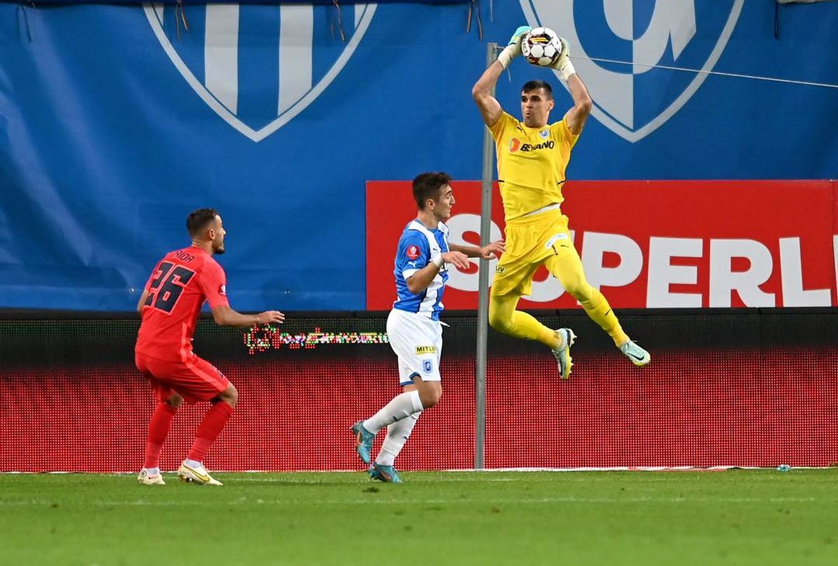 Se îngroașă gluma la FCSB! Rădoi l-a dominat tactic pe Dică, iar roș-albaștrii se îndreaptă către cel mai scump play-out din istorie » Clasamentul ACUM