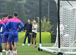 Zlatan Ibrahimovic a fost prezent la antrenamentul lui AC Milan de dinaintea primei etape din Champions League