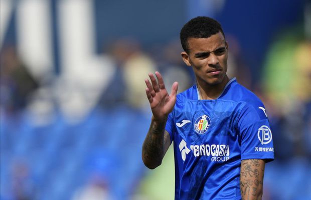 „Mori!” » Cum a fost primit Greenwood la primul meci după acuzațiile de viol şi agresiune fizică