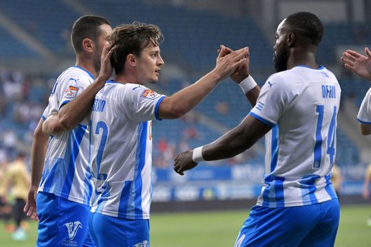 Germanul Reagy Ofosu (31 de ani, extremă stânga), jucător trecut prin carieră pe la FC Botoșani și CS Universitatea Craiova, este aproape de revenirea în Superliga. Neamțul va semna cu UTA Arad.