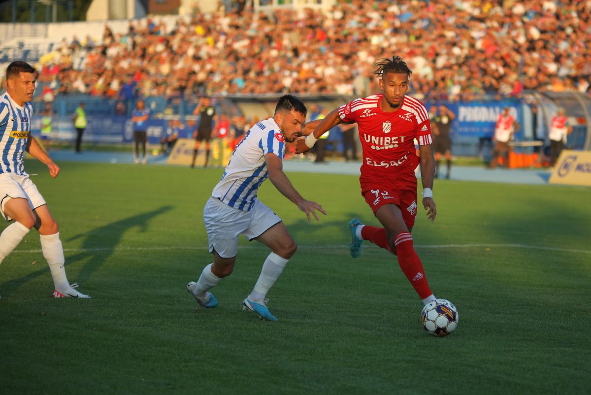 Liniște și pace în Moldova » Poli Iași și FC Botoșani au oferit fotbal „cu porția” în „Copou” și rămân „împotmolite” în subsol. Clasamentul ACUM