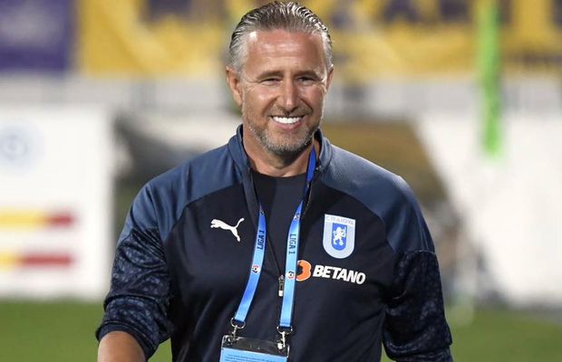 Care este formația la care ajunge Laurențiu Reghecampf în Arabia Saudită » Va colabora din nou cu fostul fundaș de la FCSB