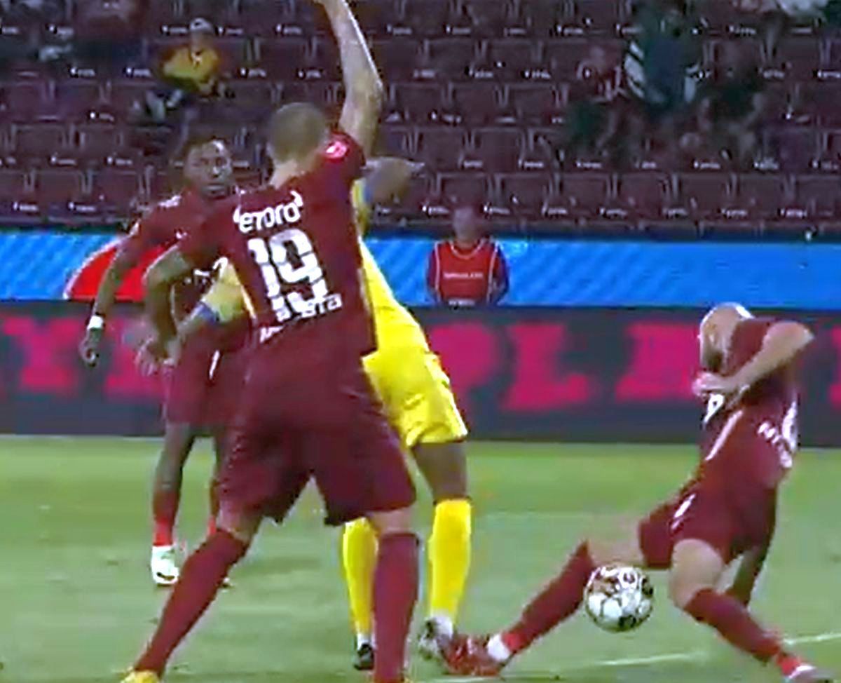 Istvan Kovacs a comis-o grav în Gruia » Două penalty-uri neacordate pentru Petrolul în meciul cu CFR Cluj