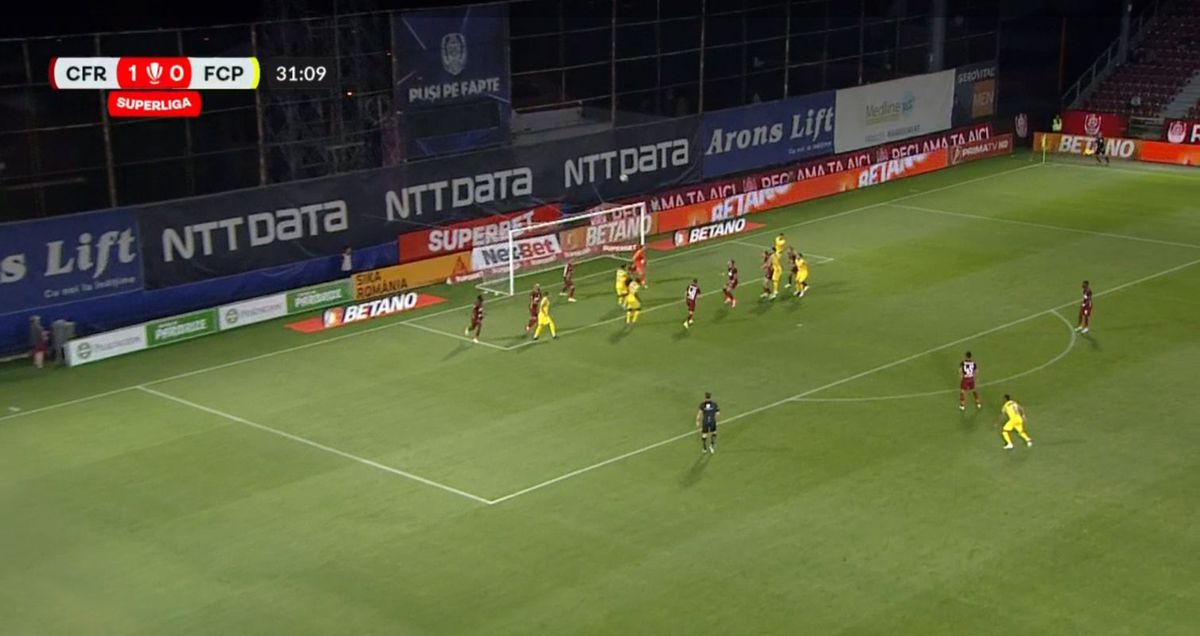 Petrolul a cerut două penalty-uri în meciul cu CFR Cluj