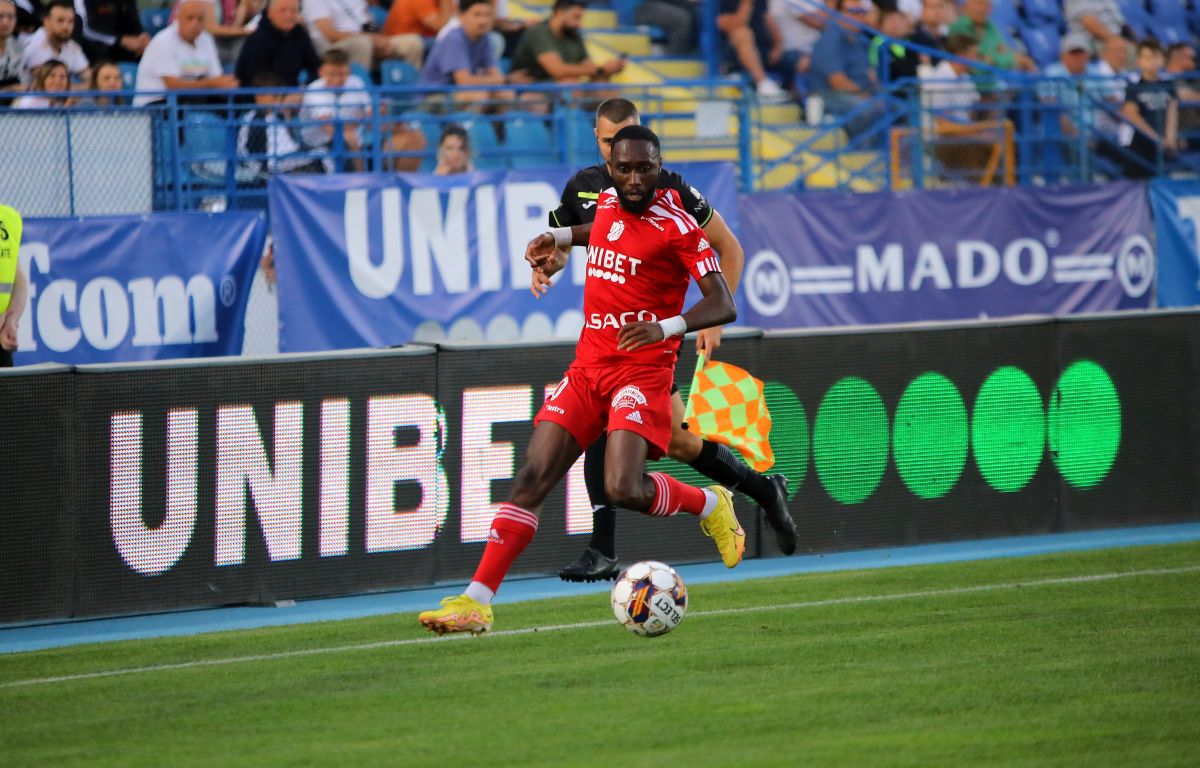 Liniște și pace în Moldova » Poli Iași și FC Botoșani au oferit fotbal „cu porția” în „Copou” și rămân „împotmolite” în subsol. Clasamentul ACUM