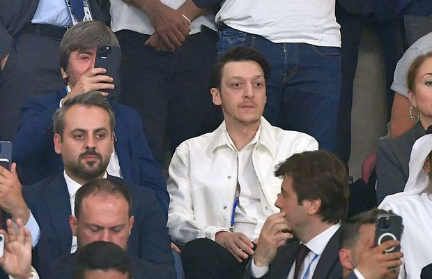 Se întoarce la fotbal la șase luni după ce și-a anunțat retragerea? » Unde ar ajunge fostul star al lui Real Madrid și Arsenal