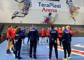 Florentin Pera a stabilit lotul pentru meciurile amicale cu Ungaria! Naționala de handbal feminin, ultimele pregătiri înainte de Euro 2024