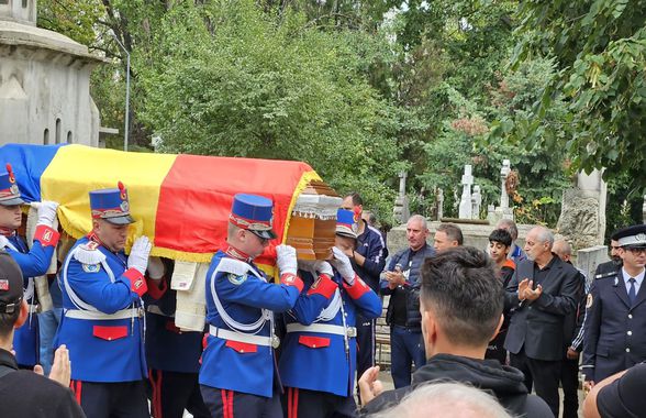 Gigi Mulțescu a fost înmormântat cu onoruri militare în Cimitirul „Reînvierea” » Peste 200 de oameni au venit să-și ia rămas-bun de la legenda lui Dinamo