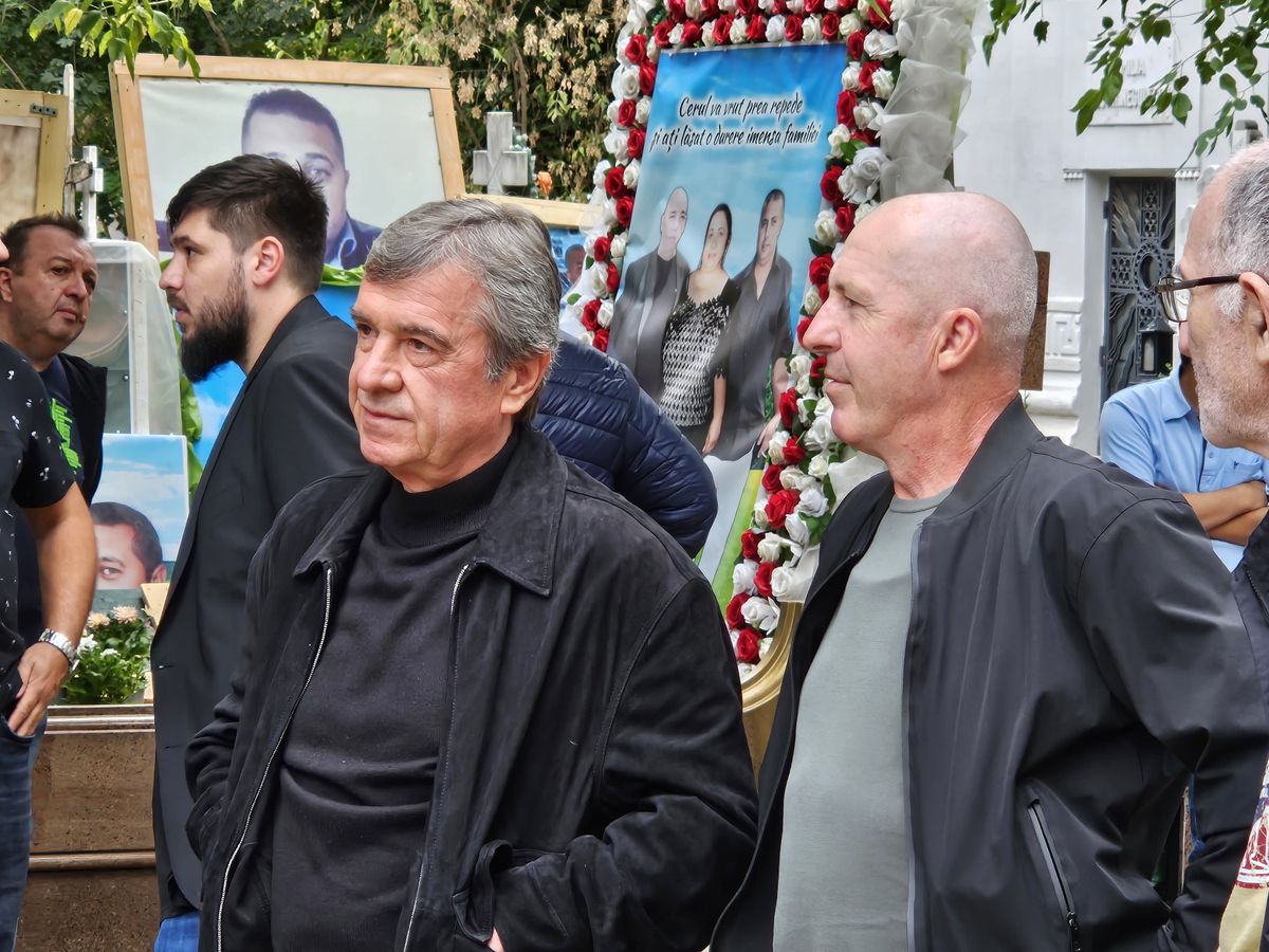 Gigi Mulțescu a fost înmormântat cu onoruri militare în Cimitirul „Reînvierea” » Peste 200 de oameni au venit să-și ia rămas-bun de la legenda lui Dinamo