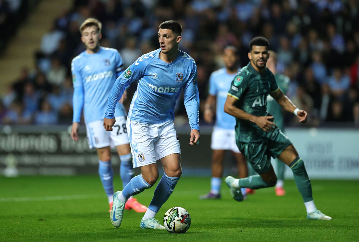 Doi reputați ziariști din Londra au dat un verdict dur despre Radu Drăgușin: „În 10 luni, apărătorul român a dovedit că e încă imatur și până în ianuarie...”