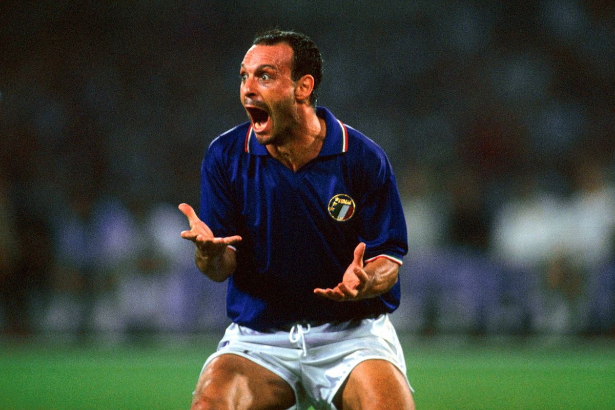 Veste tristă din Italia » A murit Salvatore „Toto” Schillaci, golgheterul nopților magice din Italia '90, simbolul unei generații