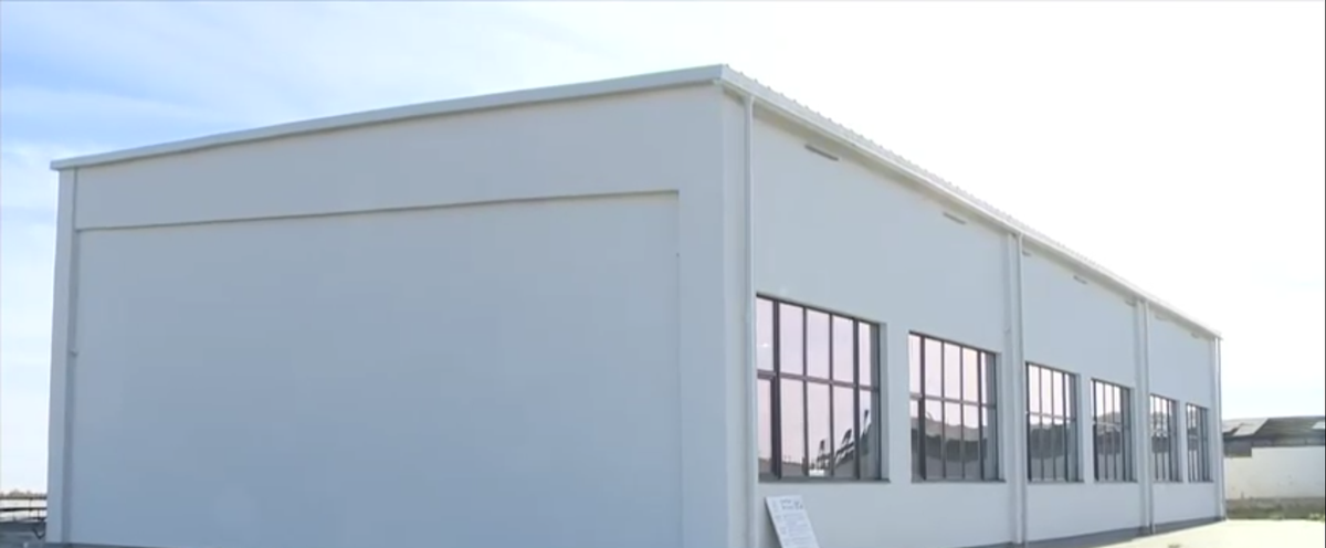 Între timp, în România: bazin semiolimpic inaugurat într-un sat fără canalizare » „Mobilizez babele de prin jurul meu și ne ducem împreună”