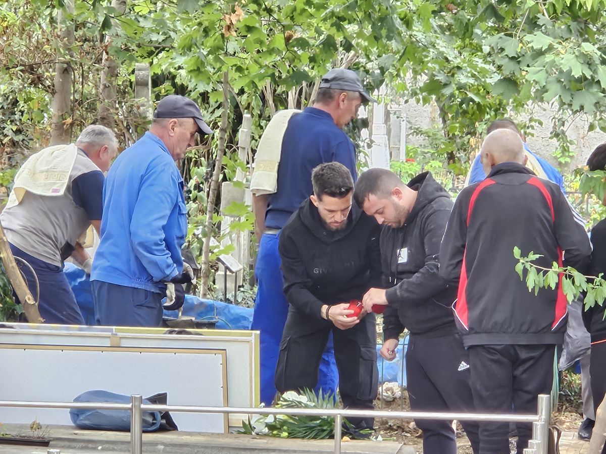 Gigi Mulțescu a fost înmormântat cu onoruri militare în Cimitirul „Reînvierea” » Peste 200 de oameni au venit să-și ia rămas-bun de la legenda lui Dinamo