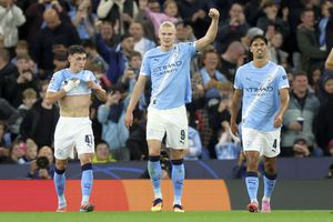 Liga Campionilor: 9 goluri în primele două meciuri » Cartonaș roșu și două goluri în Manchester City - Napoli