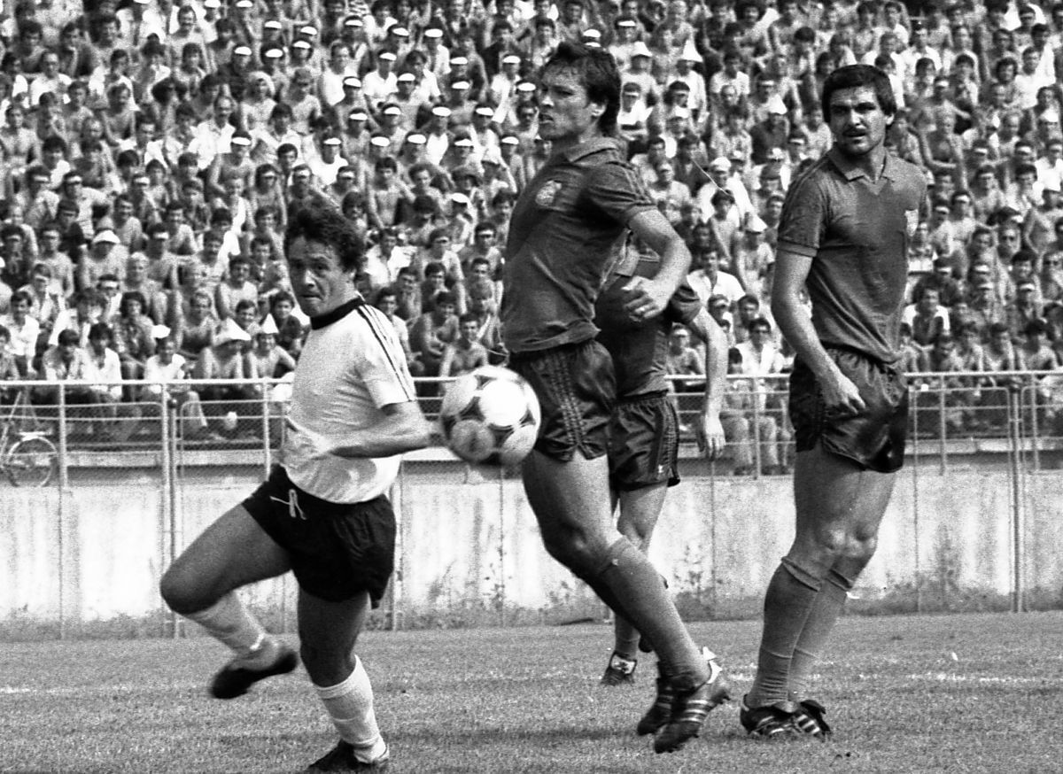 Steaua, FCSB, Dinamo și Marcel Răducanu au reacționat la vestea decesului lui Florin Marin: „Sunt șocat”