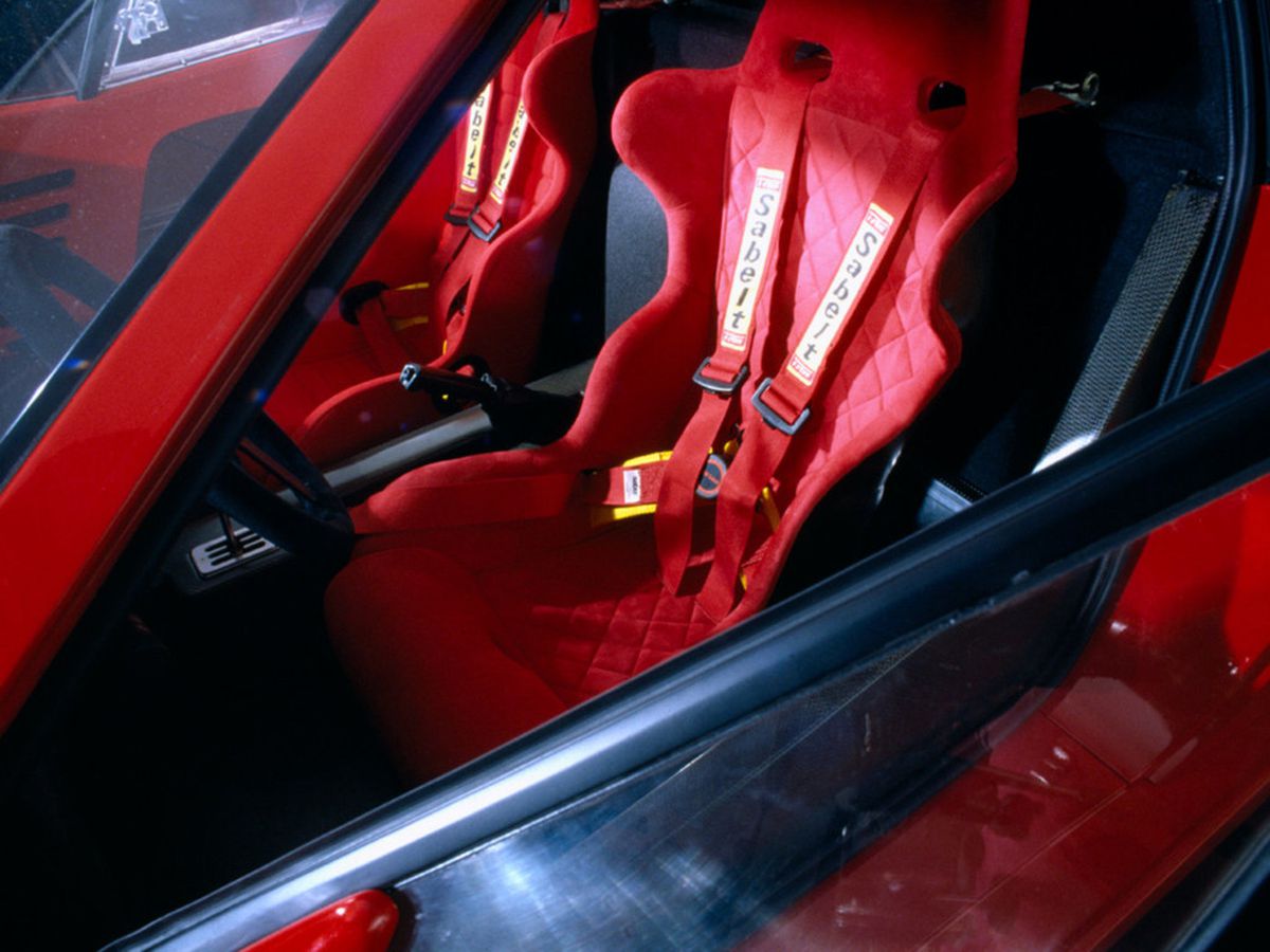 Colecția de mașini a lui Lewis Hamilton