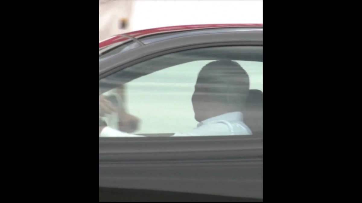 Ce „bombă” a adus Jose Mourinho la prezentarea la Benfica! » Cadou de la fostul patron