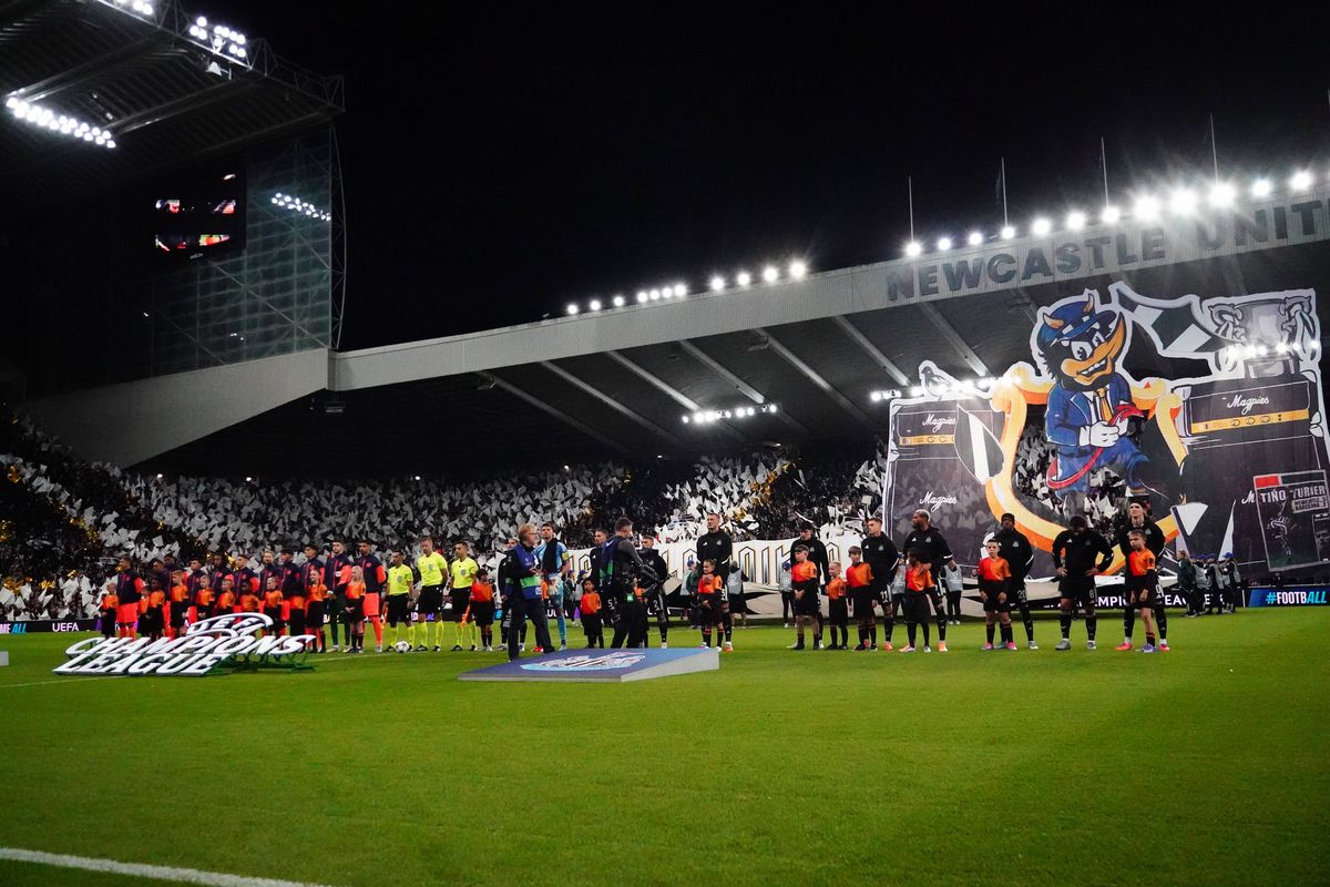 Ură maximă! Imaginea serii înainte de Newcastle - Barcelona, la intrarea pe St James's Park
