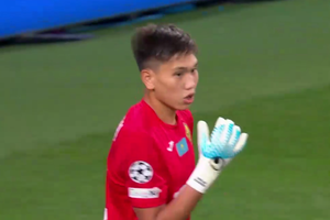 Surpriza Kairat a debutat în Liga Campionilor cu un „Superman” de 18 ani