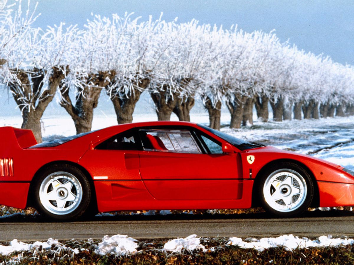 Colecția de mașini a lui Lewis Hamilton