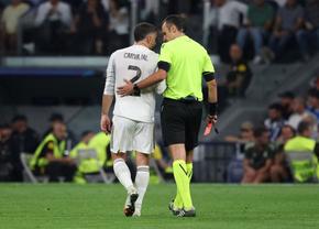 Legendele fotbalului francez „au luat foc”: „Când l-am văzut pe arbitru la braț cu Carvajal....”