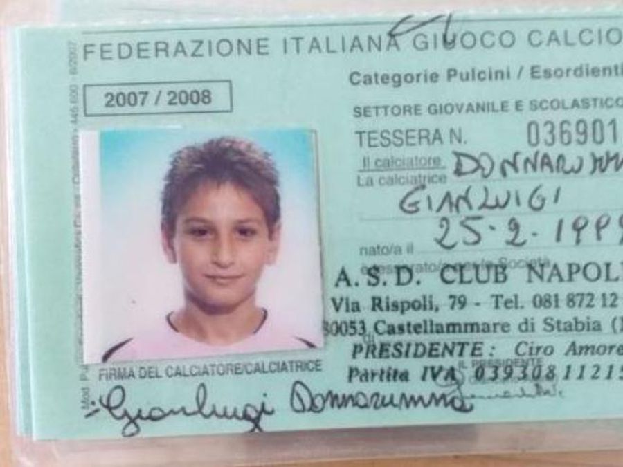 Gianluigi Donnarumma, înaintea partidei cu Napoli din Liga Campionilor: „Aș fi preferat să jucăm în deplasare” » Cum s-a adaptat în Anglia: „Simt că sunt aici de mulți ani”