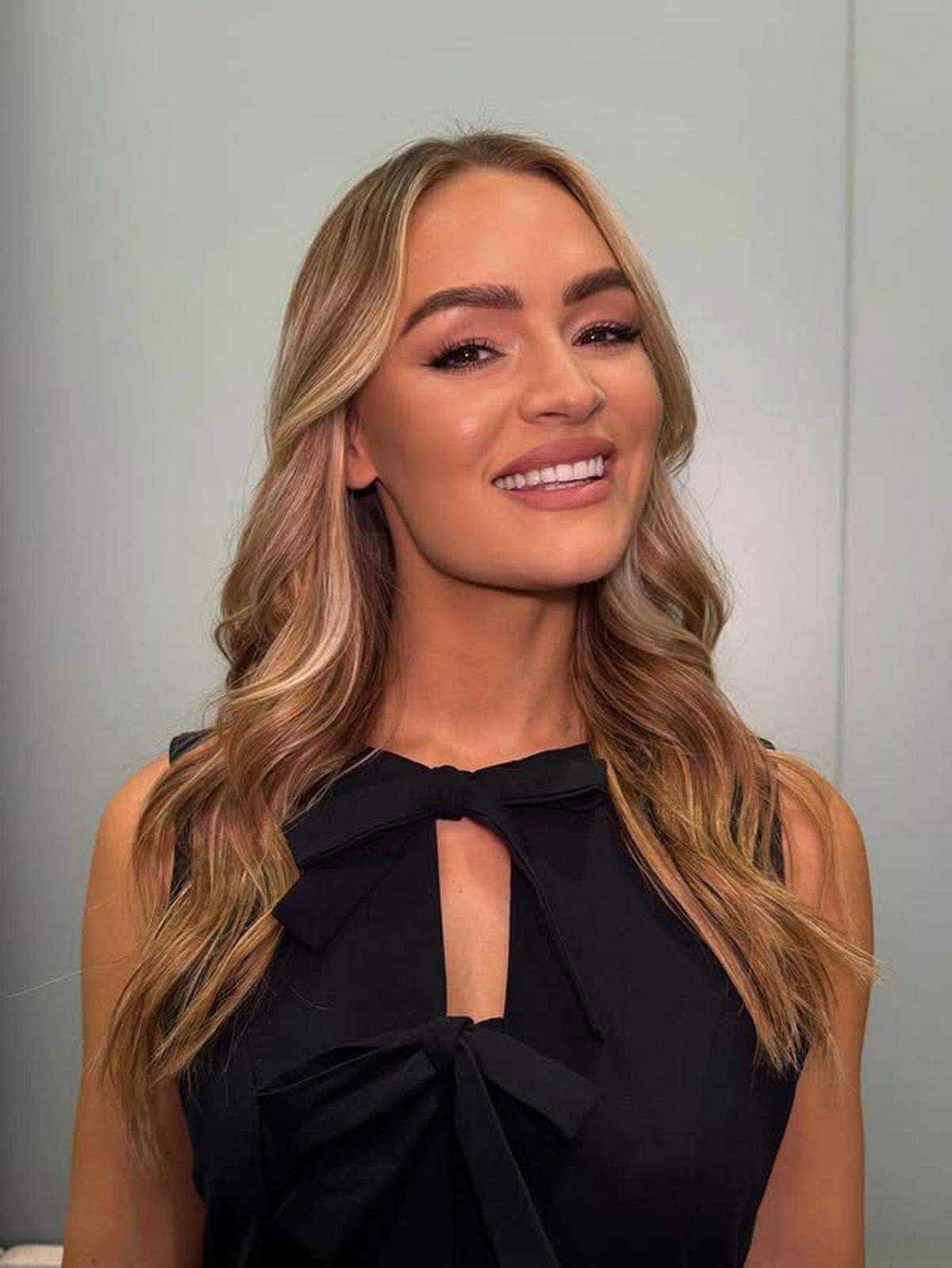 Celebra prezentatoare, gafă jenantă pe post: „Chiar l-a numit VIRGIN van Dijk?”