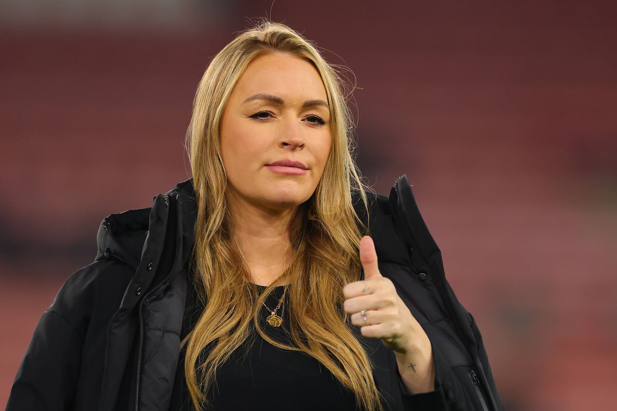 Celebra prezentatoare, gafă jenantă pe post: „Chiar l-a numit VIRGIN van Dijk?”