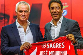 S-au speriat că le ia și lor banii! » Benfica a impus o clauză „anti-Mourinho” + primele declarații la prezentare