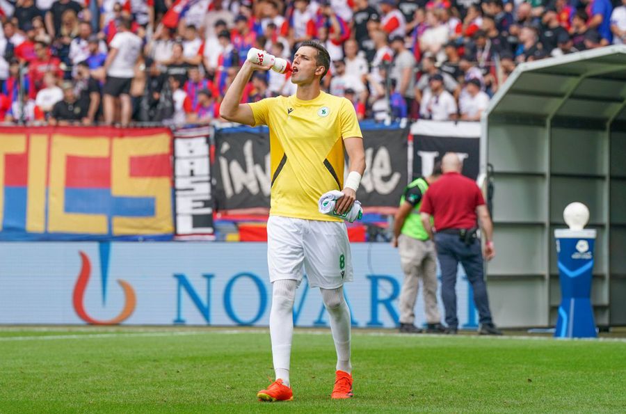 Poli Iași, zdrobită de o echipă care a jucat în cupele europene » Jucătorul transferat în toamnă e liber să plece din Copou