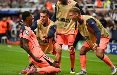 Newcastle a rezistat doar o repriză cu Barcelona. Apoi Rashford a dovedit că își merită tricoul