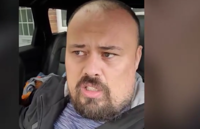 Suporterul lui Liverpool care s-a certat cu Simeone răspunde: „E un pic laș”.