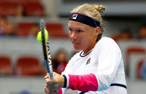 TURNEUL CAMPIOANELOR // VIDEO Răsturnare de situație în cursa pentru ultimul loc de la Shenzhen » Kiki Bertens a pierdut cu Mladenovic și riscă să rateze competiția