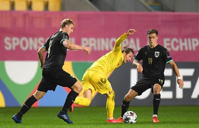 EXCLUSIV Un membru din Generația de Aur iese la atac: „Dacă pierzi trei meciuri vrei să te aplaude lumea? Vinovat nu e Rădoi, ci cei care i-au dat echipa pe mână!”