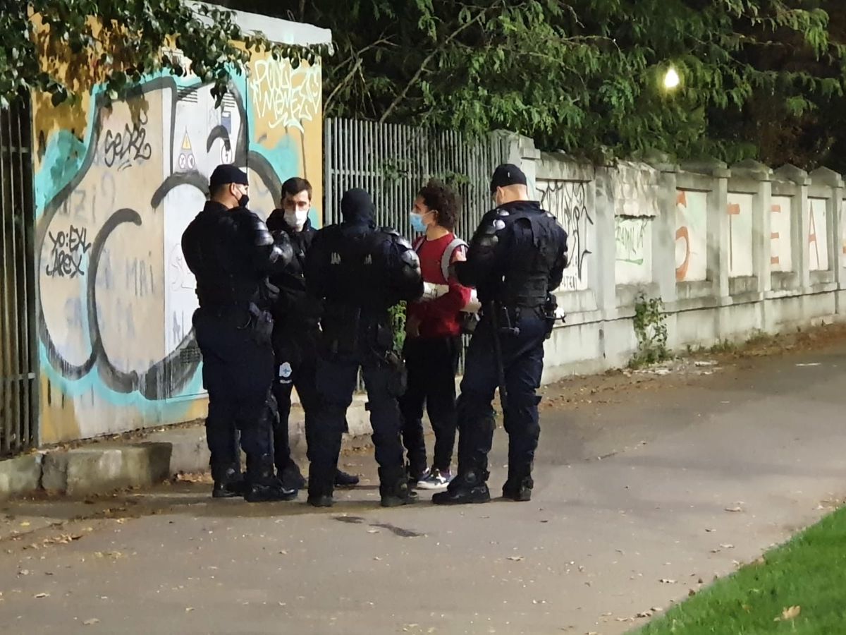 Fanii lui Dinamo, înaintea partidei cu Craiova