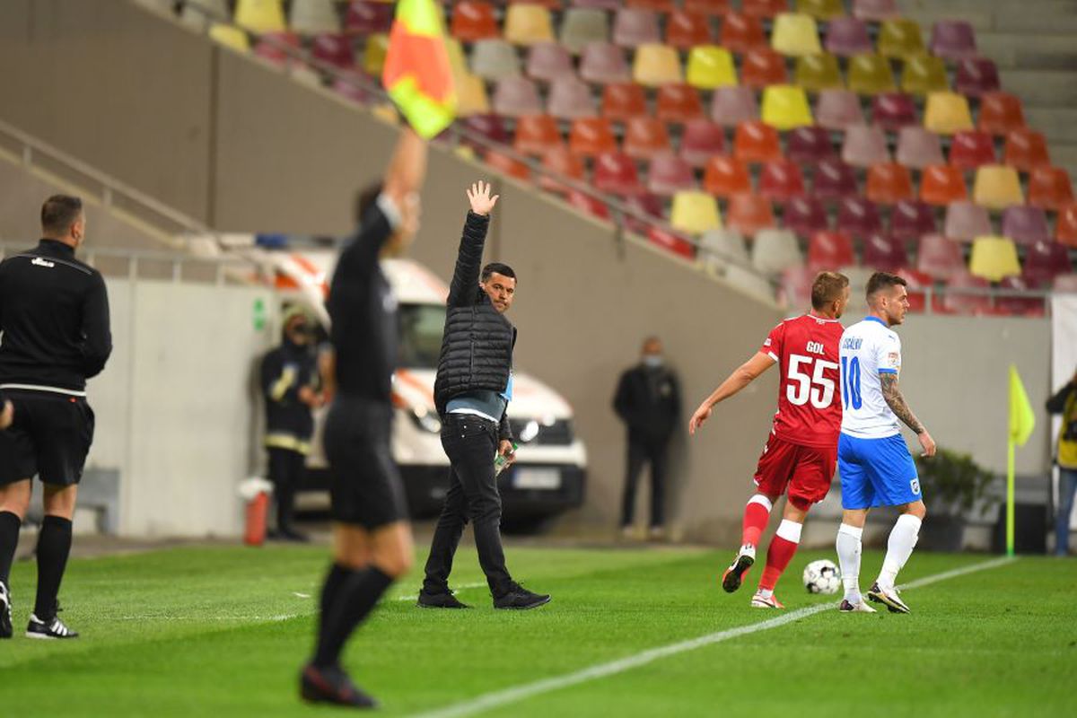 DINAMO. Cornel Dinu, reticent în privința noii vedete a „câinilor”: „Să nu fi fost pe la berăria din peluză” + Sare în apărarea lui Contra: „Indiscutabil trebuie lăsat!”