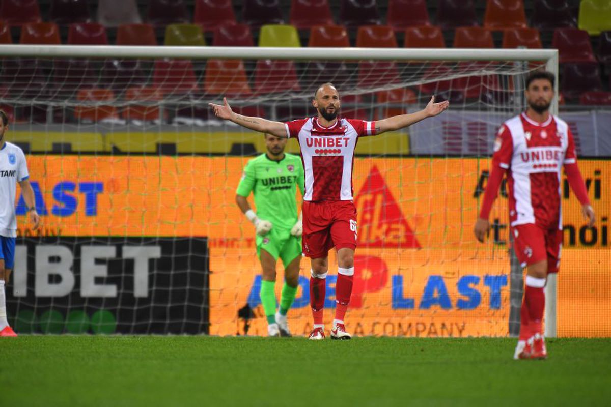 Jucătorii lui Dinamo, desființați de o legendă: „«Nuevo Dinamo» e ruptă în două! Jucătorii nu știu să dribleze! Doar vorbesc spaniolă între ei”