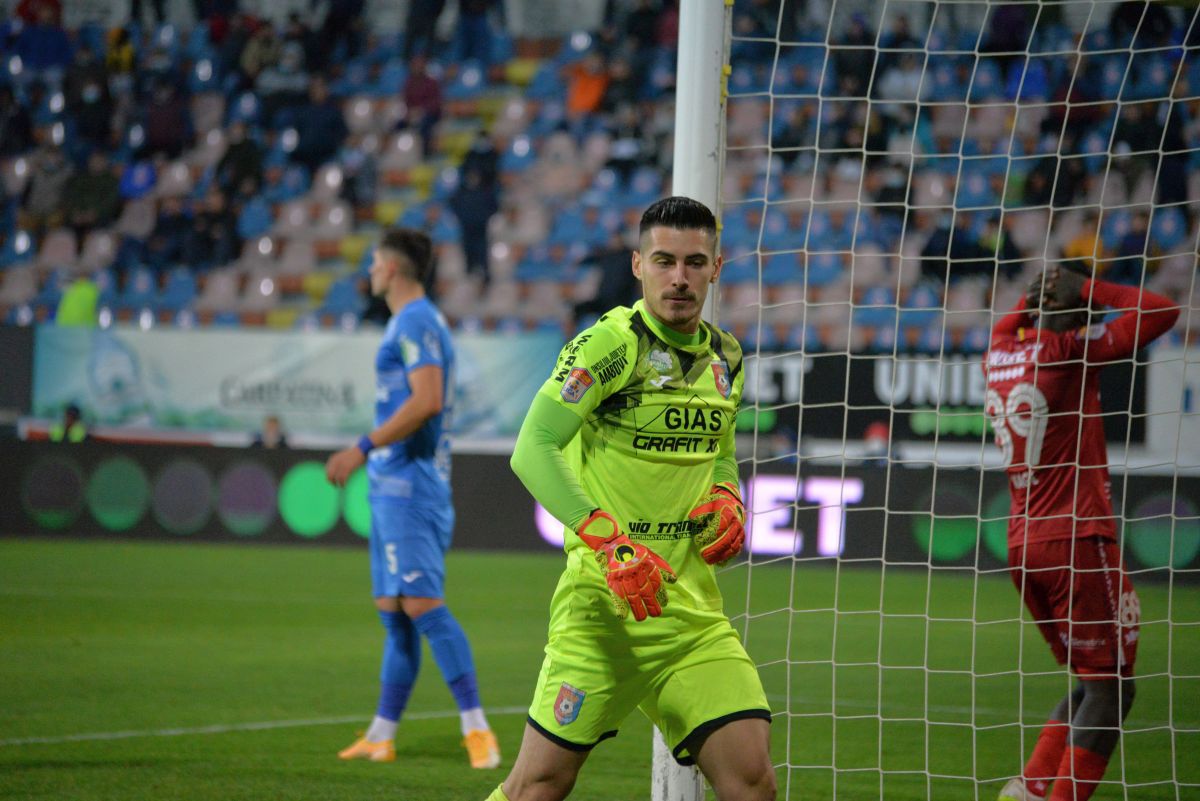 Emil Săndoi, după Botoșani - Chindia 0-0: „Mie mi se poate întâmpla asta”