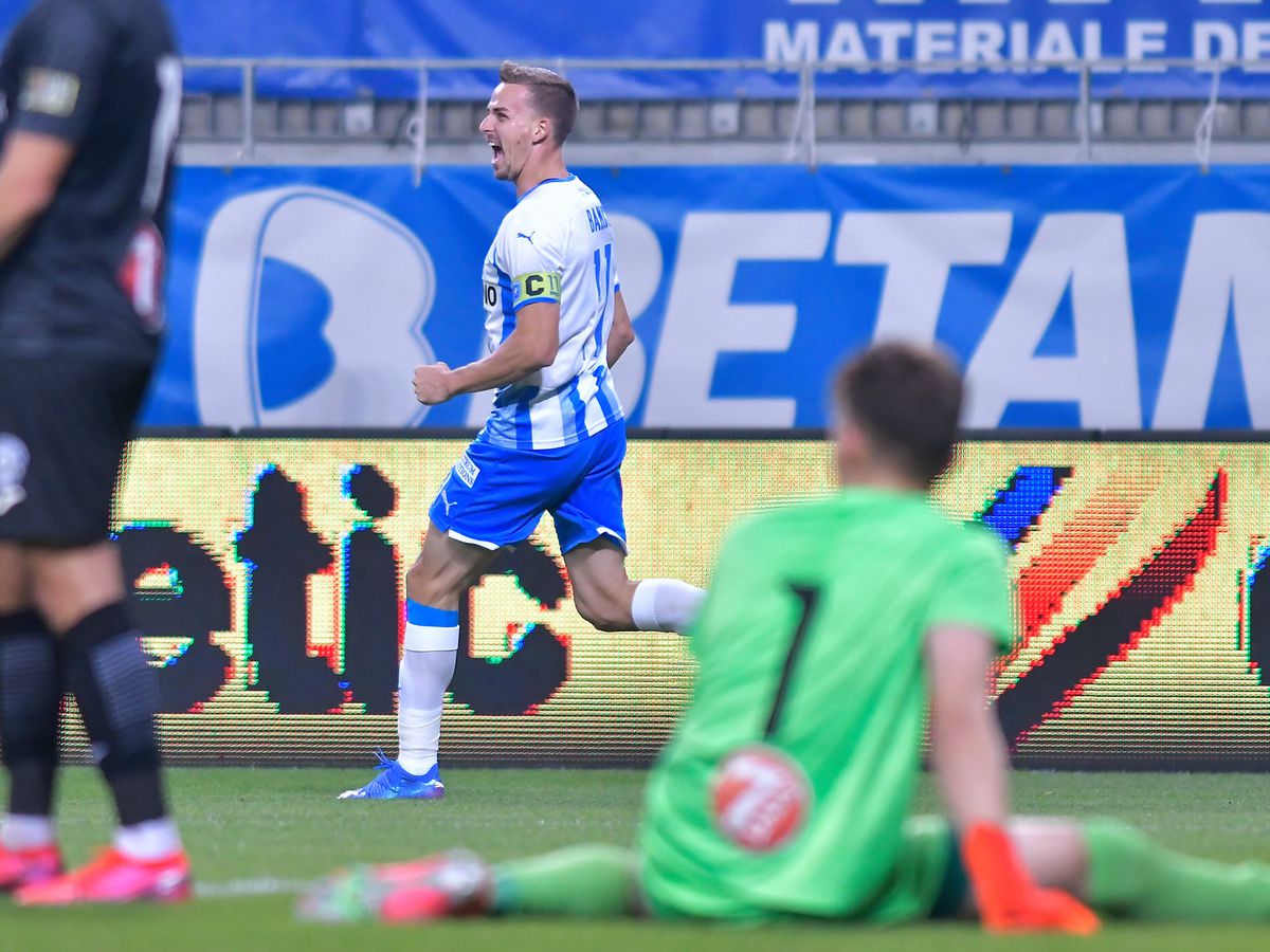 Fază inexplicabilă în CSU Craiova - Clinceni » „Centralul” Costreie, forțat să dea penalty! Ce spune Achim