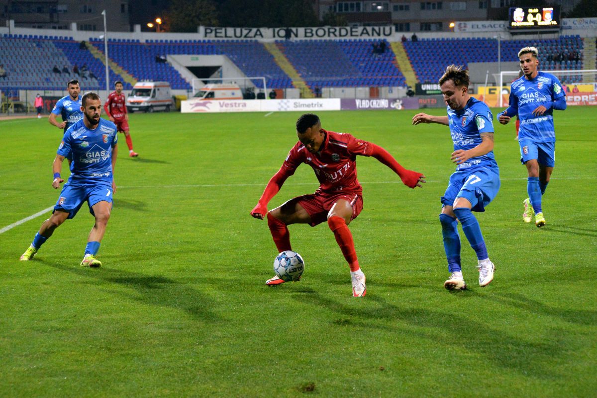 Emil Săndoi, după Botoșani - Chindia 0-0: „Mie mi se poate întâmpla asta”