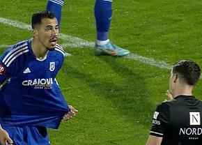 Două faze controversate în finalul reprizei la Dinamo - FCU Craiova » Penalty clar nedat și posibil gol nevalidat
