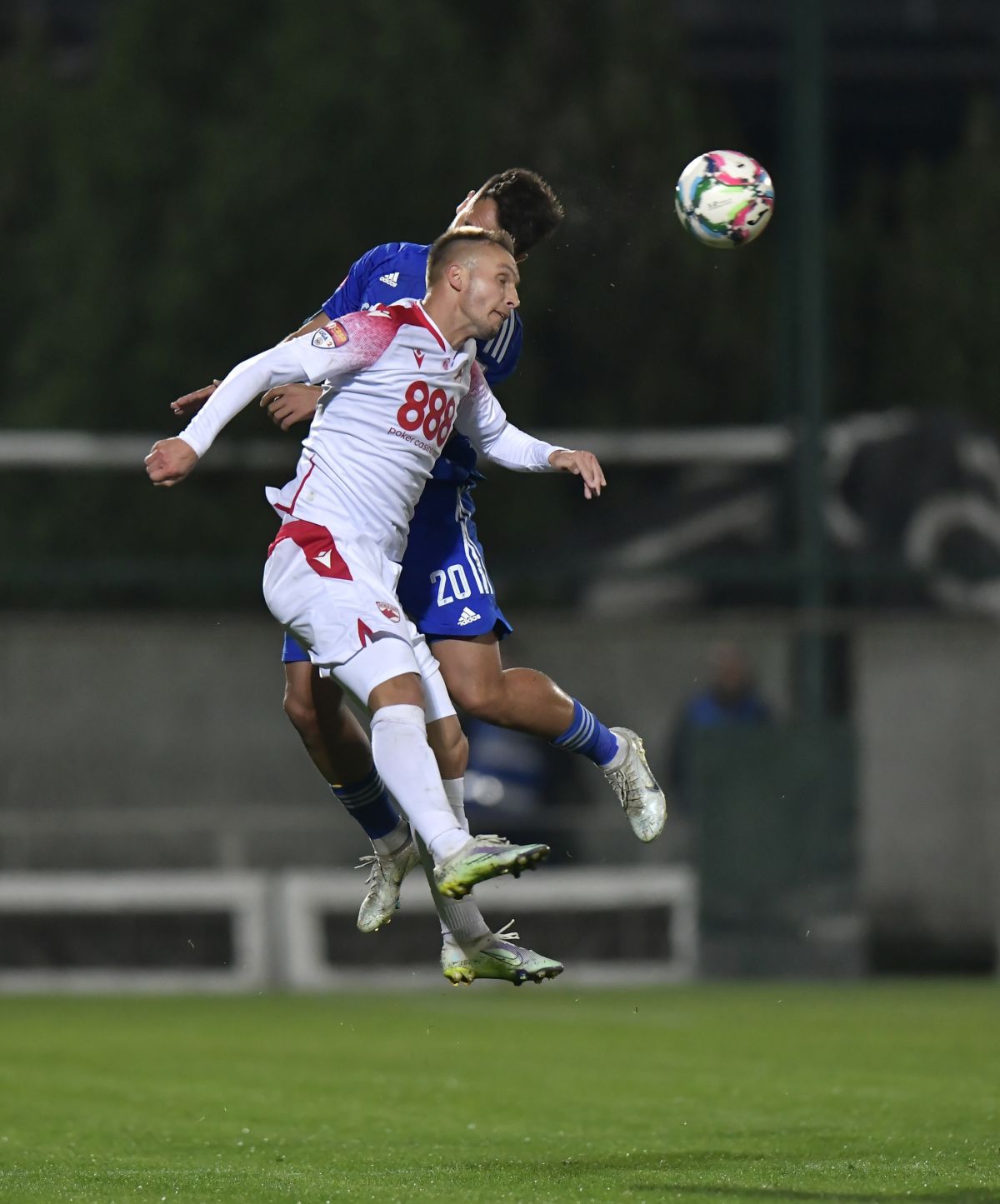 Dinamo profită de haosul de la Craiova » Remiză la debutul în grupa A din Cupa României