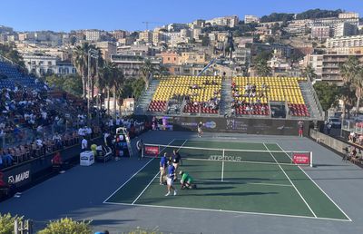 Momente fără precedent » Teren cu denivelări în circuitul ATP: „Ăsta nu se poate numi turneu!”