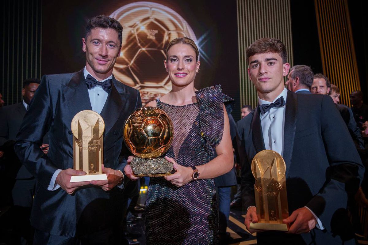 Robert Lewandowski a uimit pe toată lumea la gala Balonului de Aur! Cât costă ceasul purtat de superstarul Barcelonei: „Îl iau și eu la nunta mea”