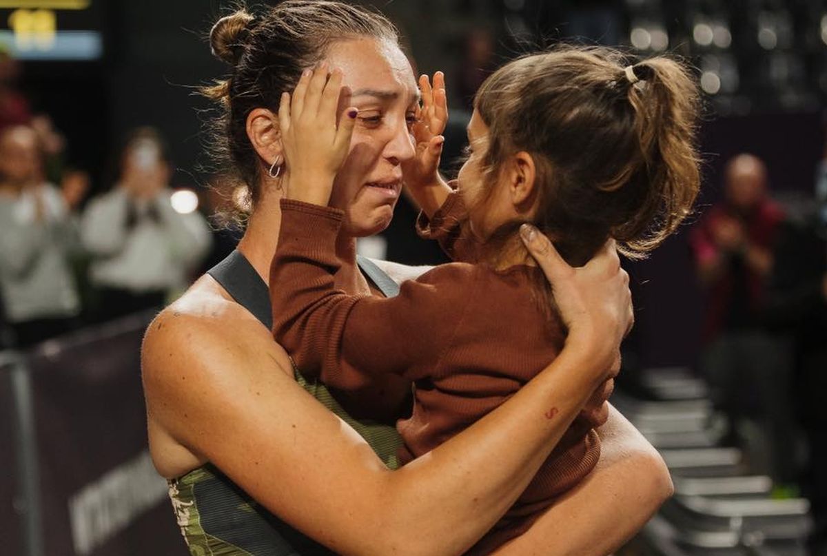 Imagini emoționante la Transylvania Open, a izbucnit în plâns cu fiica în brațe: „Viața mea înseamnă mai mult decât un meci de tenis”