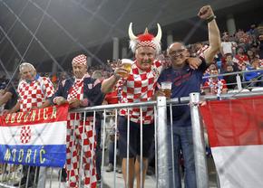 „Doresc răul echipei naționale!” » Ce au pățit opt suporteri croați care au scandat lozinci pro-naziste la meciul cu Turcia din preliminariile Euro 2024