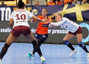 Handbalistele de la Rapid, încrezătoare înaintea duelului cu Brest din Liga Campionilor: „Suntem motivate pentru a reveni în lupta pentru calificare!”
