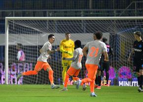 ISTORIE! Metaloglobus face surpriza campionatului cu FCSB și obține prima victorie în Superligă » Cum arată clasamentul acum, cu roș-albaștrii departe de play-off