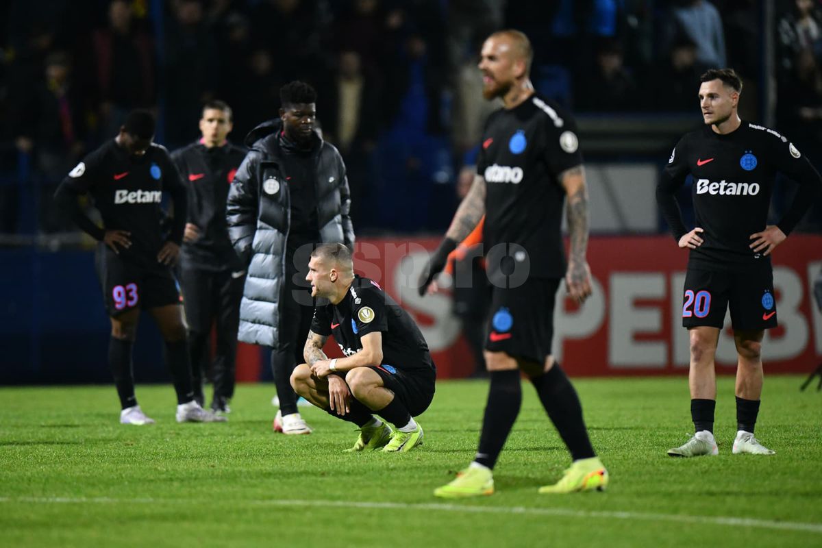 Scandal la finalul meciului istoric dintre Metaloglobus și FCSB