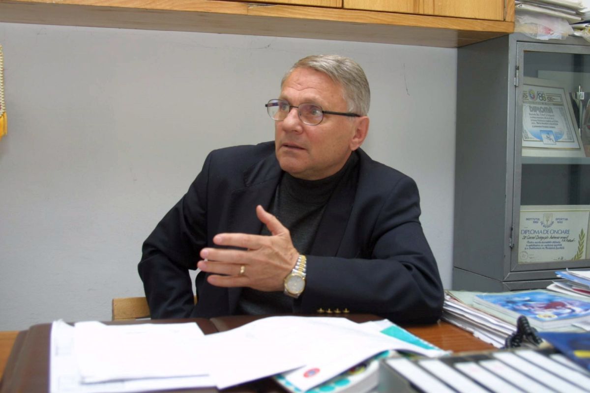 Fostul selecționer a făcut o radiografie dezarmantă: „Nimeni de la națională n-are vocație de lider!” » Traumatizat de drama din Rahova: „Nu mai ai aer când vezi așa ceva”